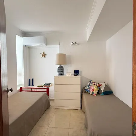 아파트 Varandas Da Falesia *