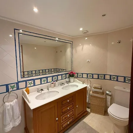 아파트 Varandas Da Falesia *